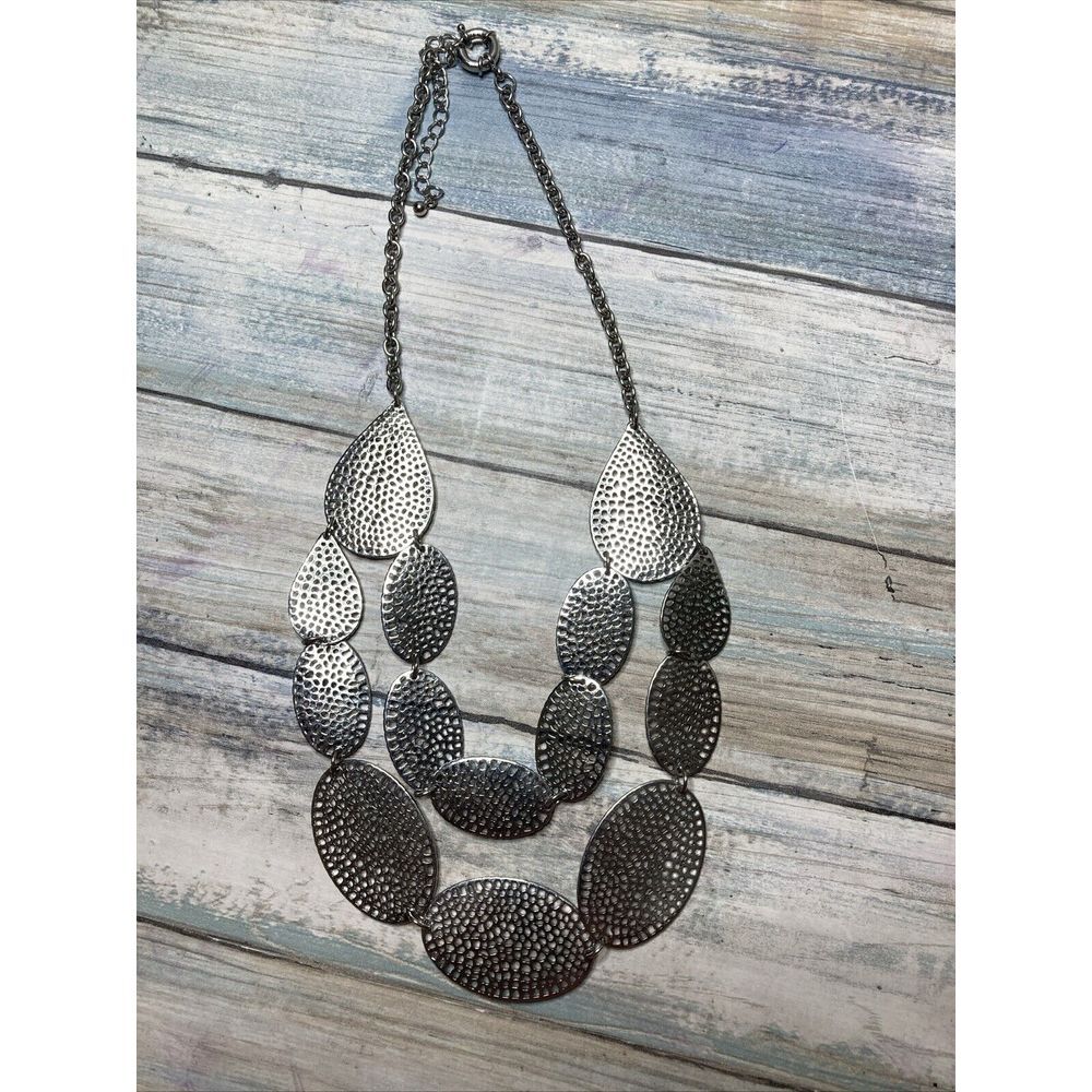 Bancroft NWOT Metal Oval‎ Necklace Silver Tone 18"